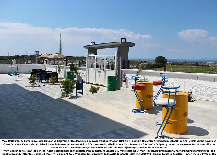 Mavi Restaurant & 3 Apartmán