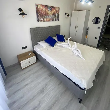 Mavi Restaurant & 3 * Didim