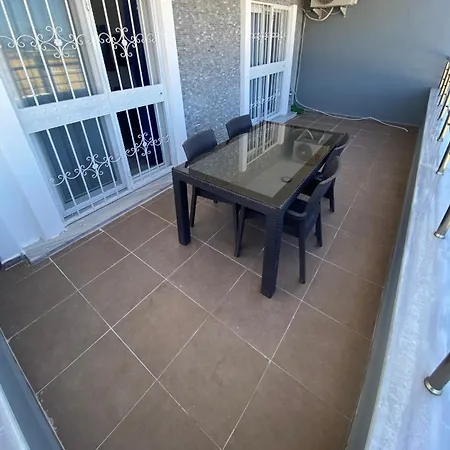 Mavi Restaurant & 3 *