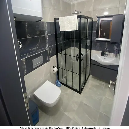 Mavi Restaurant & 3 Apartment