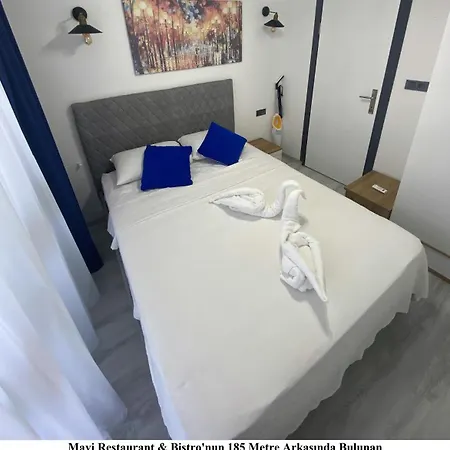 Mavi Restaurant & 3 Apartment *